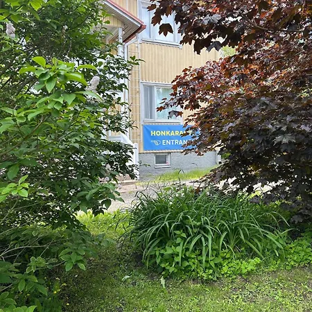 Private Large Beach, 3 Bedrooms, Kitchen, Living Room, 2 Bathrooms, Terrace Huoneisto Jämijärvi