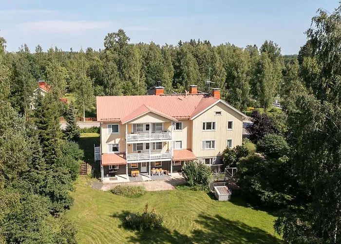 Private Large Beach, 3 Bedrooms, Kitchen, Living Room, 2 Bathrooms, Terrace Апартаменты *